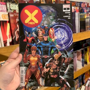 The highly anticipated first issue of X-Men is officially here! This marks the beginning of author Jonathan Hickman’s new Dawn of X, and is surely not to be missed! 🎉